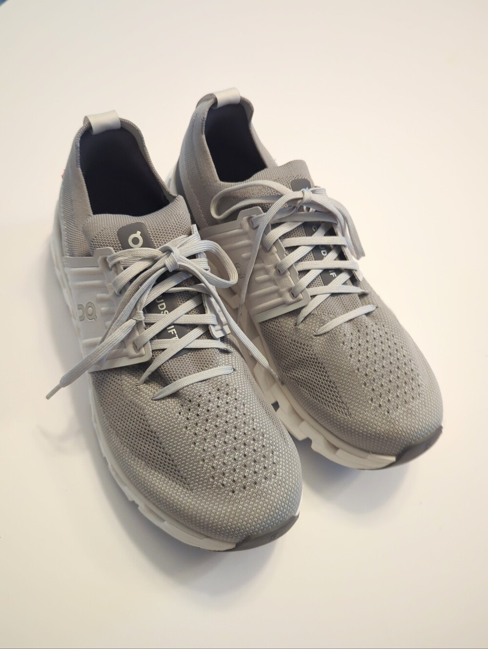 Men's On Cloudswift 3 Running Shoes Sneakers Size 10 Alloy Glacier EUC - Picture 6 of 10